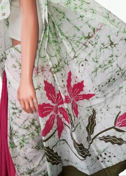 Batik Saree Close View   Design